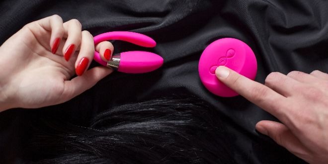 Blog Review Sex Toy Reviews Tiani  Review Roundup: TIANI 2 Wearable Couples’ Massagers