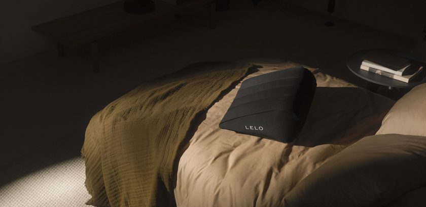 Blog Sex Tips & Advice Sex Toys Sex Toys for Couples Sexual Wellness  The LELO Sex Pillow: Luxury, Support, and the Art of the Inflatable Wedge