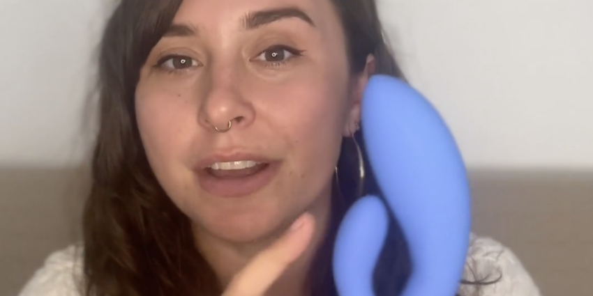 Blog Sex Tips & Advice  Natasha Tries LELO INA Wave 2 (Video + Article Review)