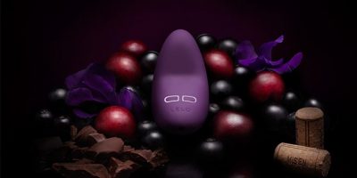 Blog Review Sex Tips & Advice Vibrators  LILY 2 vs. SIRI 2 Product Comparison Guide