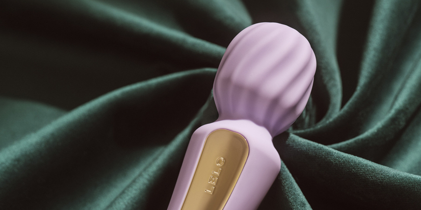 AUDIO EROTICA Blog EROTIC STORIES Erotica Free Sex Stories LESBIAN EROTIC FICTIONS SEX TOY STORIES  That Hizz – An Erotic Story